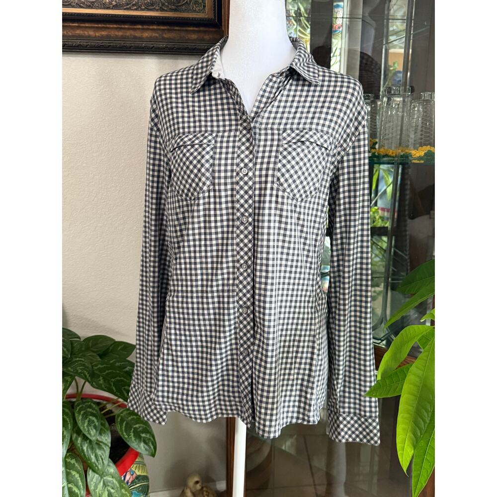 Bundle 2 kuhl plaid button